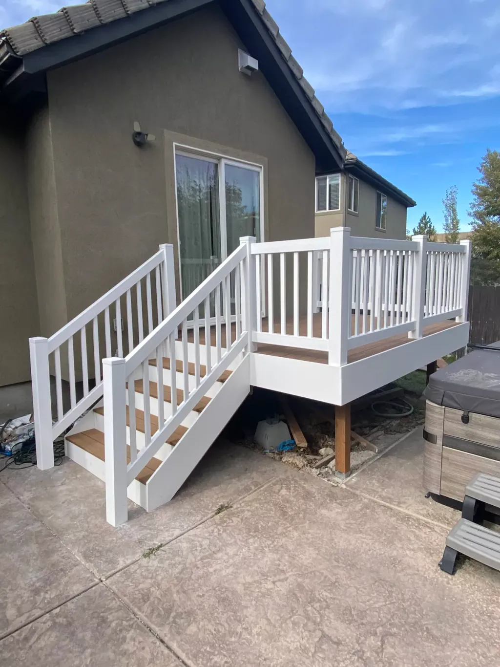 Fence installation process managed by Cherrywood Construction